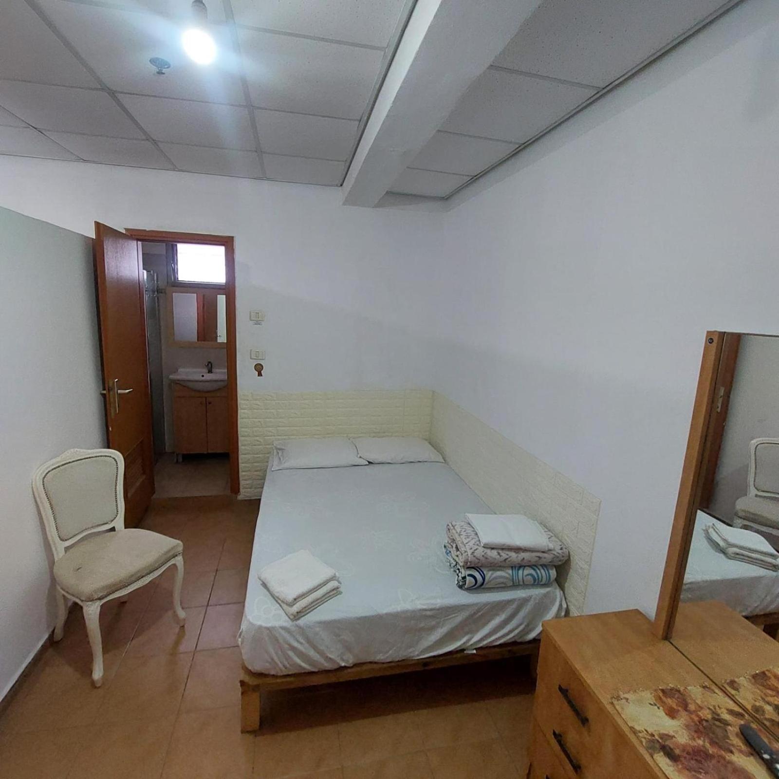 Star Guest- House Hotel Or Yehuda Екстериор снимка